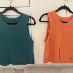 Lululemon Breeze by Muscle crop tanks (2) size 6